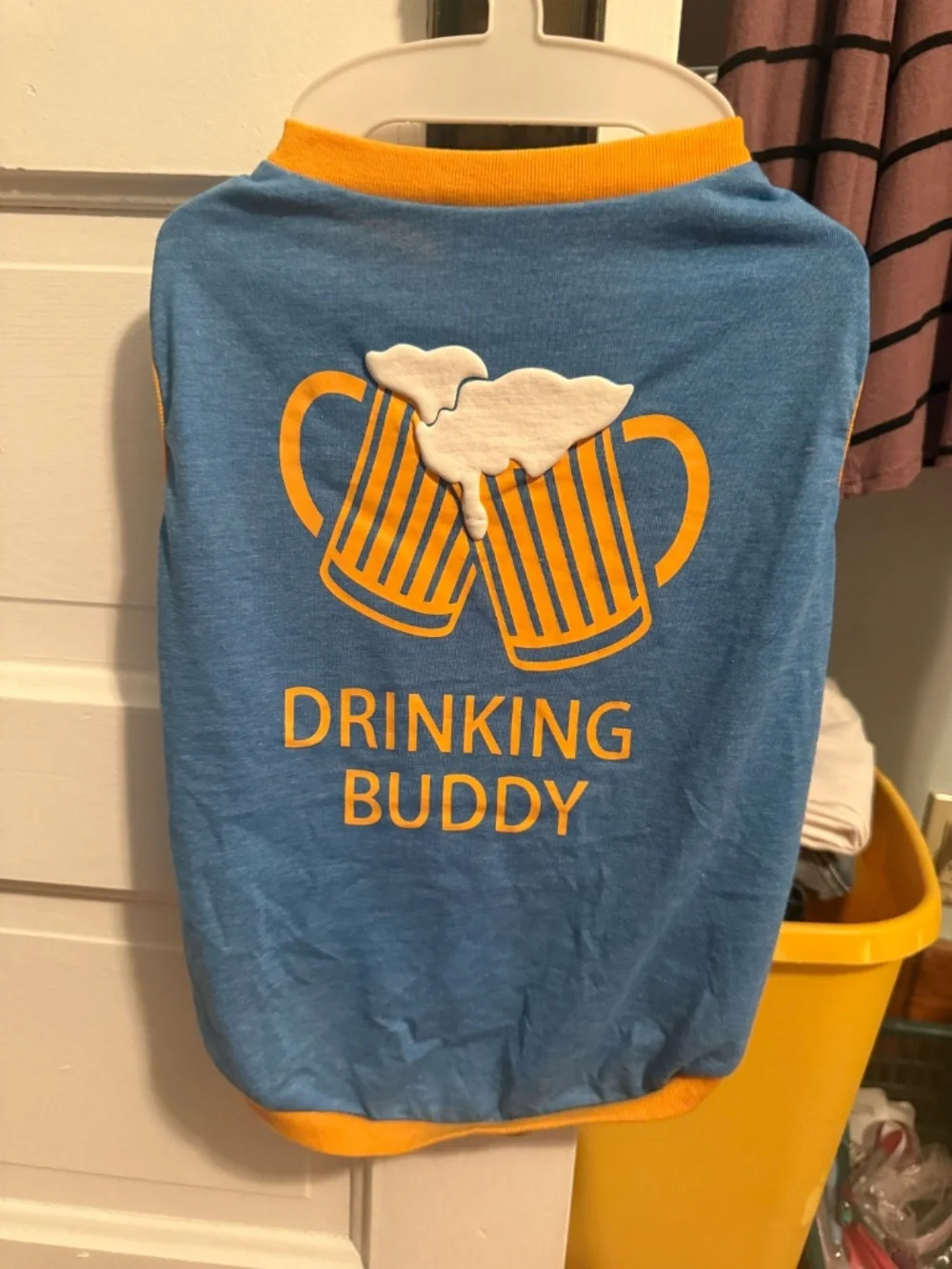 Top Paw Drinking Buddy Dog Tee L